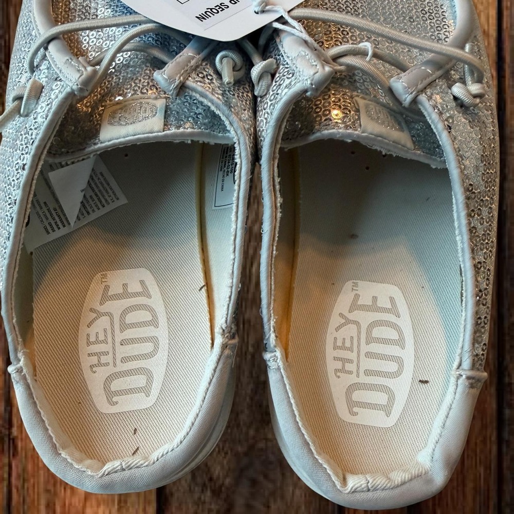 Hey Dude Womens Wendy Slip Sequin White Silver Sparkle Mule Sneakers Size 9 - Picture 4 of 6